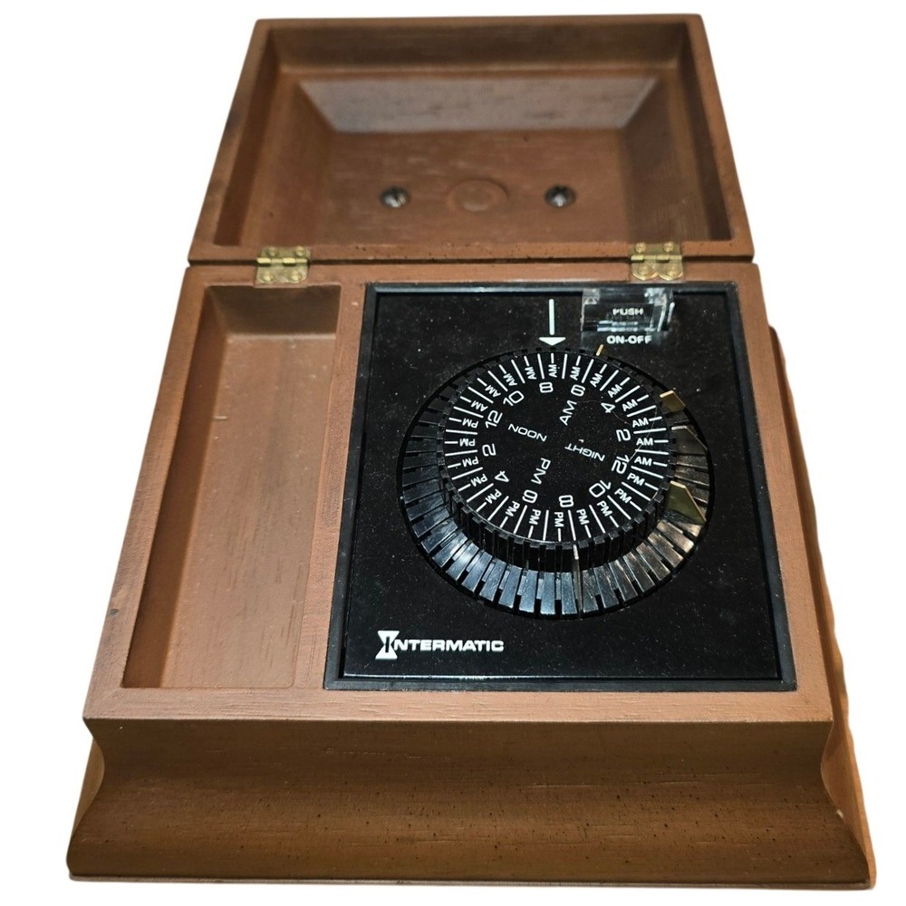 Intermatic Programmable Box Timer‎ Model EB-61 USA TESTED/WORKS Vintage MCM